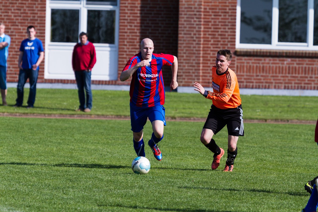 Bild 258 - Herren FSG BraWie 08 - TSV Ntzen : Ergebnis: 1:2